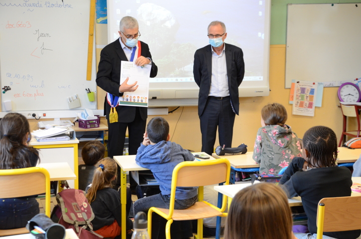 Présentation du CMJ à l'école
