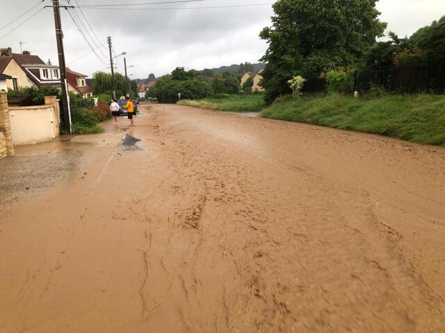 Inondation Vauhallan